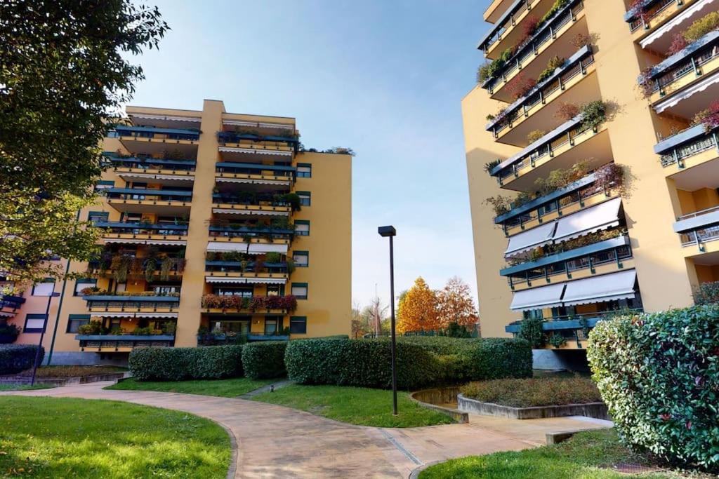 Apartment+Garage Near Novegro Exhibition/Linate 세그라테 외부 사진
